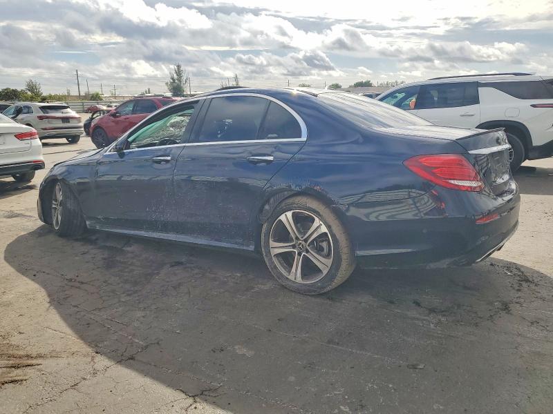 Photo 2 from auction – 2019 MERCEDES-BENZ E with VIN WDDZF4JB7KA636432