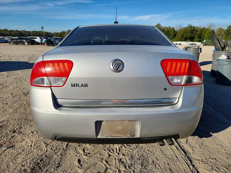 Photo 6 from auction – 2010 MERCURY MILAN with VIN 3MEHM0HA1AR652162