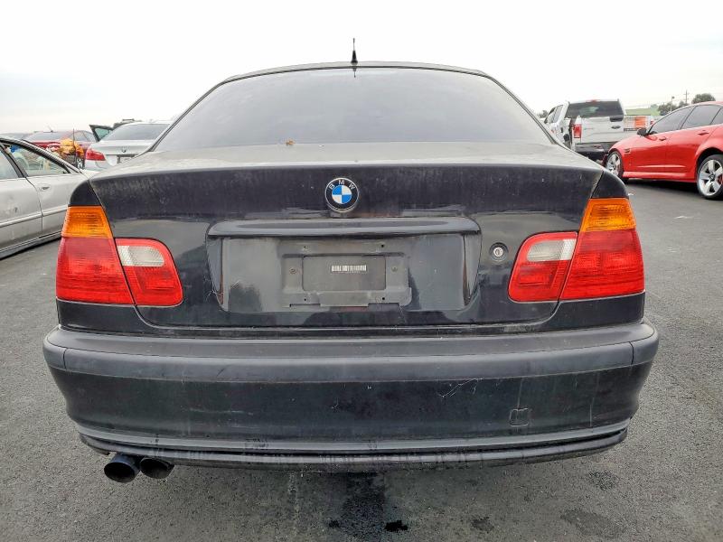 Photo 6 from auction – 2000 BMW 328 I with VIN WBAAM5347YJR59886