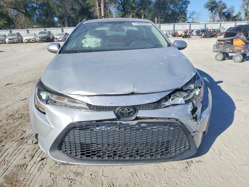 Photo 5 from auction – 2021 TOYOTA COROLLA with VIN 5YFEPMAE3MP218884