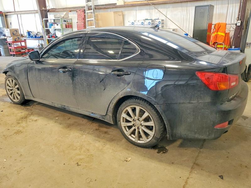 Photo 2 from auction – 2007 LEXUS IS 250 with VIN JTHCK262072013579