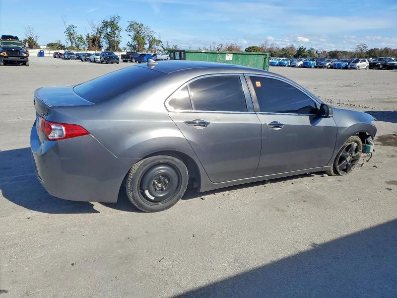 Photo 3 from auction – 2010 ACURA TSX with VIN JH4CU2F6XAC040786