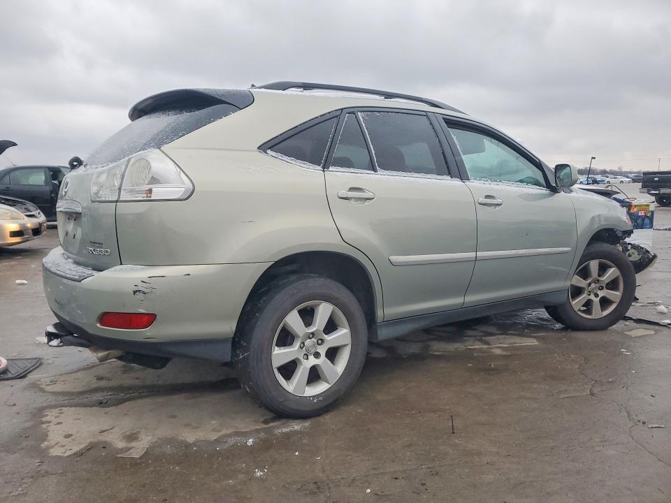 Photo 3 from auction – 2005 LEXUS RX 330 with VIN 2T2HA31U45C047205