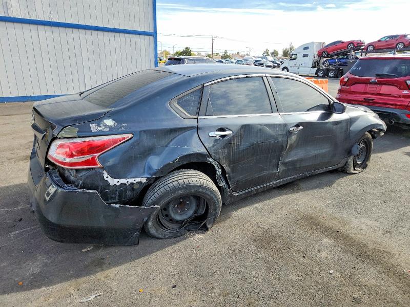 Photo 3 from auction – 2013 NISSAN ALTIMA 2.5 with VIN 1N4AL3AP1DC109764