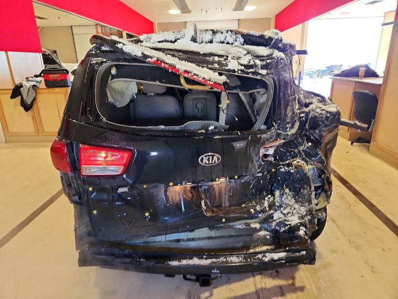 Photo 6 from auction – 2016 KIA SEDONA with VIN KNDMB5C10G6146872