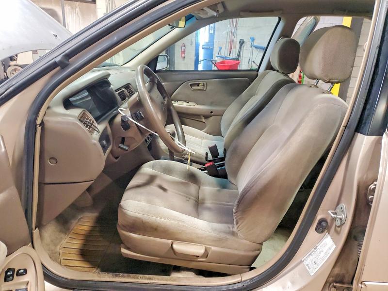 Photo 7 from auction – 2001 TOYOTA CAMRY CE with VIN 4T1BG22K91U858331