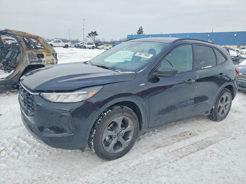 FORD ESCAPE 2025 مع رقم تعريف المركبة 1FMCU9MN9SUB11794 - صورة من المزاد
