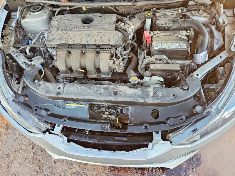 Photo 11 from auction – 2019 NISSAN SENTRA with VIN 3N1AB7AP0KY240499