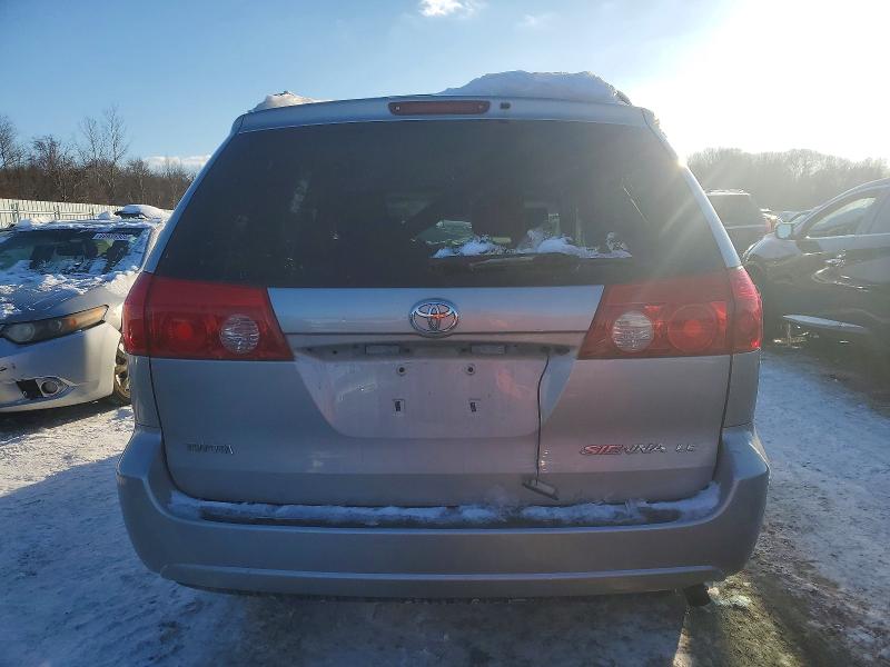 Photo 6 from auction – 2006 TOYOTA SIENNA with VIN 5TDZA23C06S535745