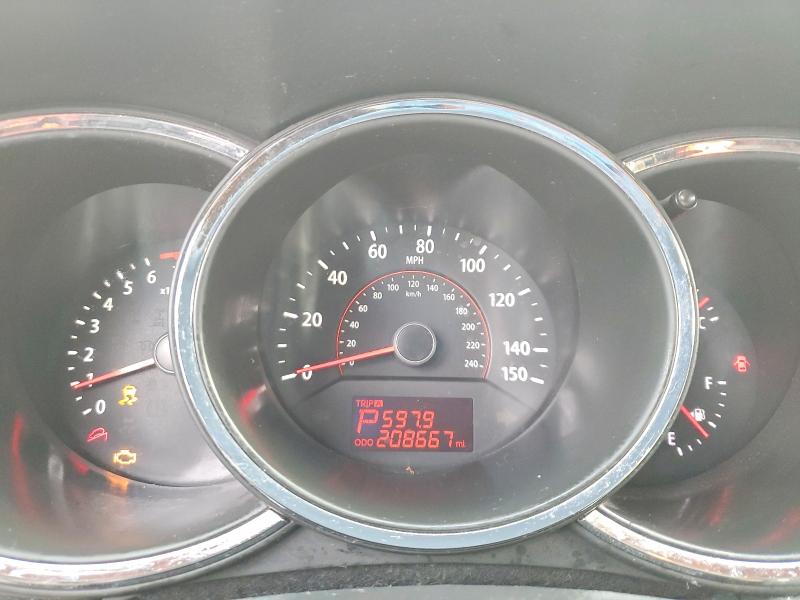 Photo 9 from auction – 2011 KIA SORENTO with VIN 5XYKT4A13BG097836