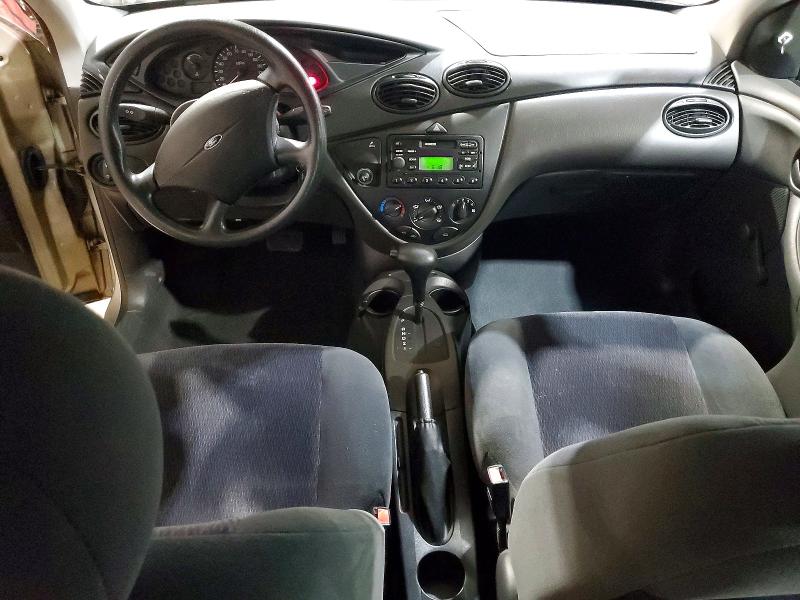 Photo 8 from auction – 2000 FORD FOCUS with VIN 1FAFP33P4YW385559
