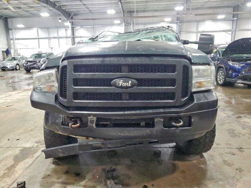 Foto 5 de la subasta – 2004 FORD F250 SUPER con VIN 1FTNW21P94EA22650