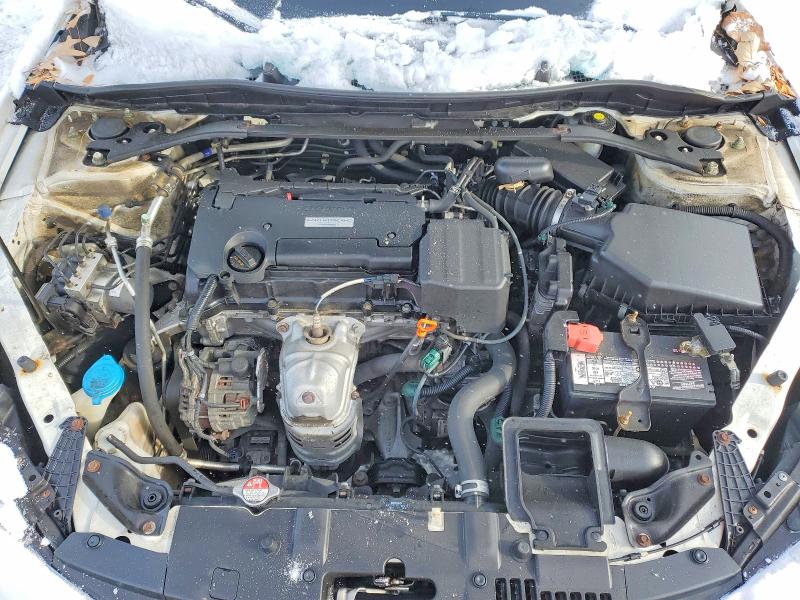 Photo 11 from auction – 2016 HONDA ACCORD with VIN 1HGCR2F98GA089682