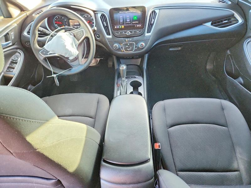 Photo 8 from auction – 2020 CHEVROLET MALIBU LS with VIN 1G1ZB5ST6LF156236