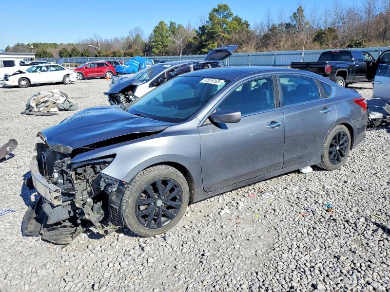 NISSAN ALTIMA 2.5 2017 with VIN 1N4AL3AP5HC176793 - Photo from auction