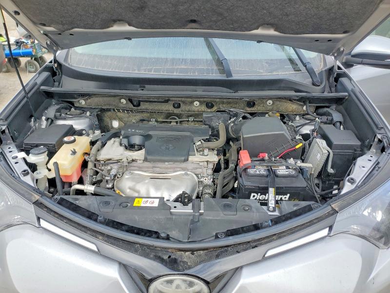 Photo 12 from auction – 2018 TOYOTA RAV4 ADVEN with VIN JTMWFREV5JD111235