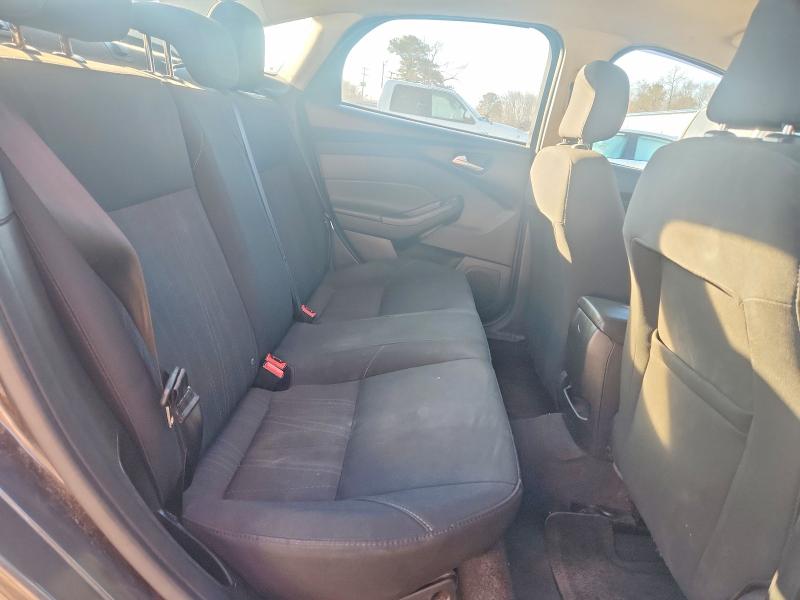 Photo 10 from auction – 2018 FORD FOCUS with VIN 1FADP3F20JL285358