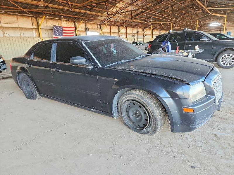 Photo 4 from auction – 2008 CHRYSLER 300 with VIN 2C3KA43R18H204051