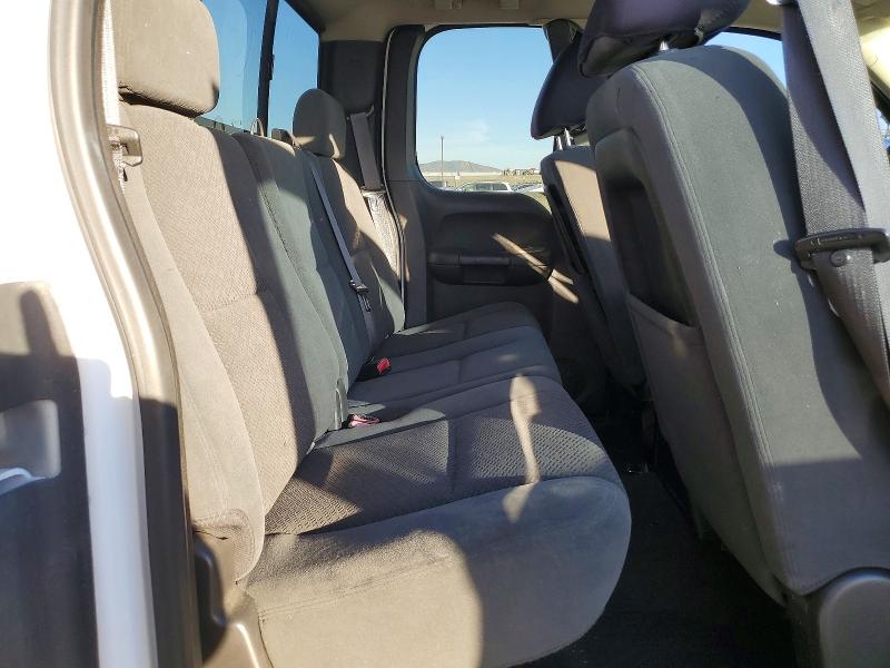Photo 10 from auction – 2007 CHEVROLET SILVERADO with VIN 1GCHK29K57E533598