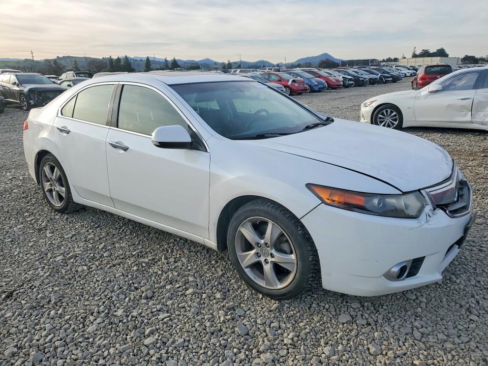 Photo 4 from auction – 2013 ACURA TSX TECH with VIN JH4CU2F6XDC006092
