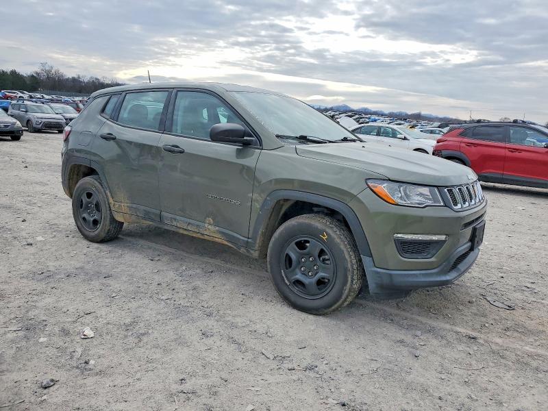 Photo 4 from auction – 2018 JEEP COMPASS with VIN 3C4NJDAB2JT262178