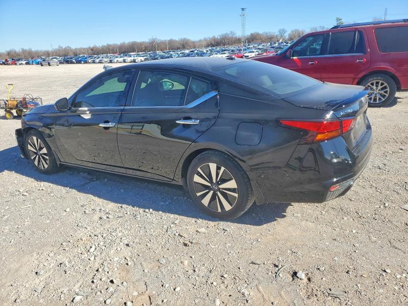Photo 2 from auction – 2019 NISSAN ALTIMA with VIN 1N4BL4EV8KC147668