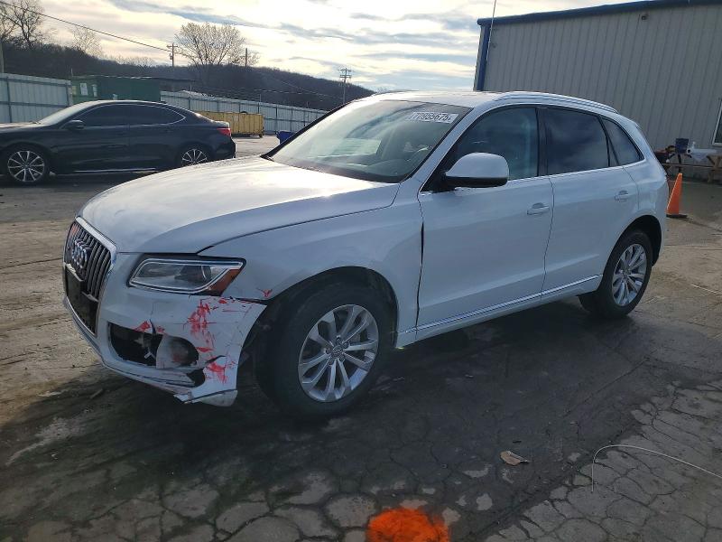 AUDI Q5 PREMIUM 2014 with VIN WA1LFAFP1EA089272 - Photo from auction