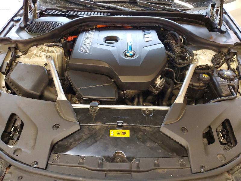 Photo 11 from auction – 2018 BMW 530E with VIN WBAJA9C57JB252120