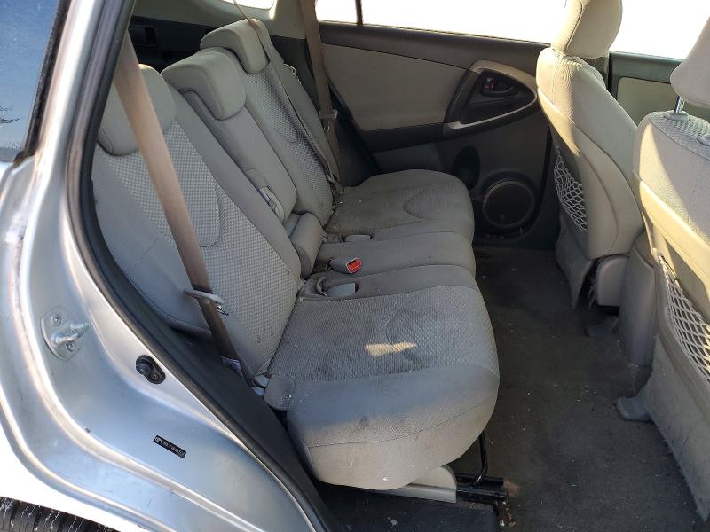 Photo 11 from auction – 2006 TOYOTA RAV4 LIMIT with VIN JTMBK31V866000042