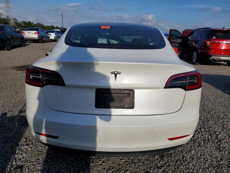 Photo 6 from auction – 2022 TESLA MODEL 3 with VIN 5YJ3E1EA5NF352179