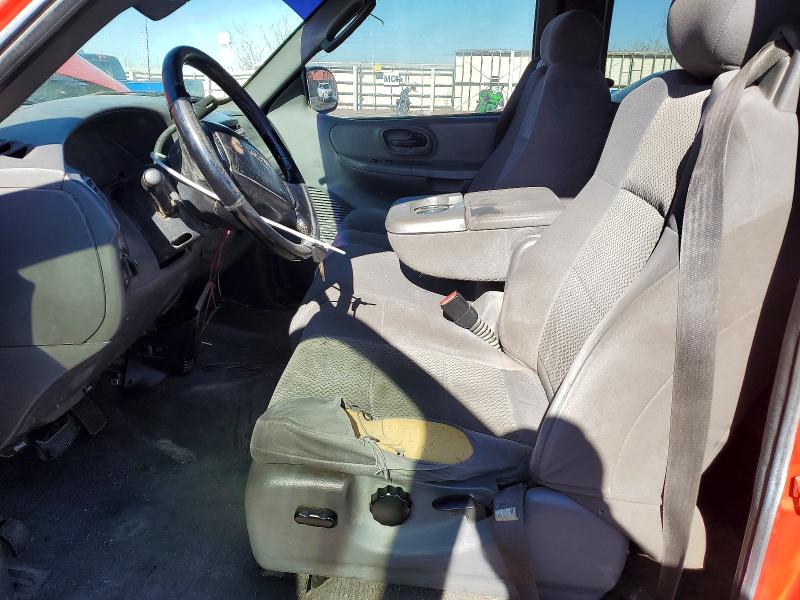 Photo 7 from auction – 2003 FORD F150 with VIN 1FTRX07W63KC55788