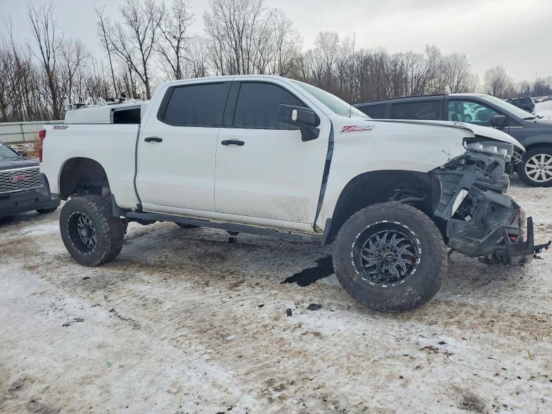 Photo 4 from auction – 2021 CHEVROLET SILVERADO with VIN 3GCPYFED8MG295145