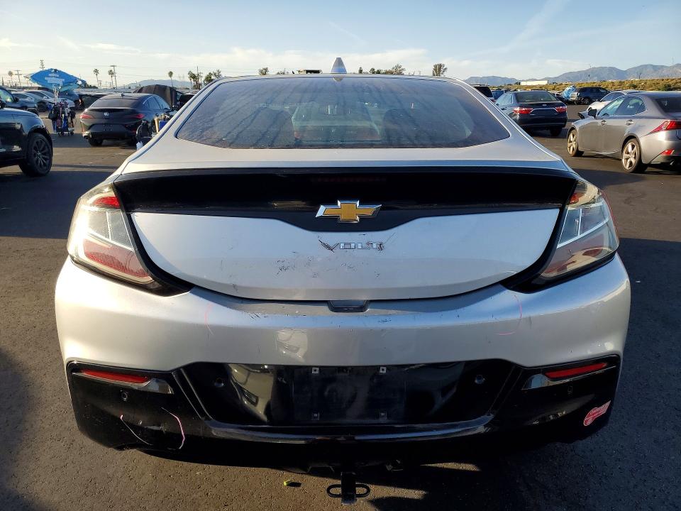 Photo 6 from auction – 2018 CHEVROLET VOLT with VIN 1G1RD6S58JU146947