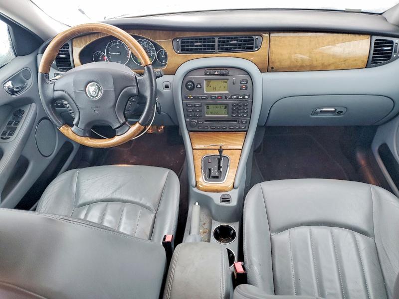Фото 8 с аукциона – 2004 JAGUAR X-TYPE 3.0 с VIN SAJEA51C64WD81630