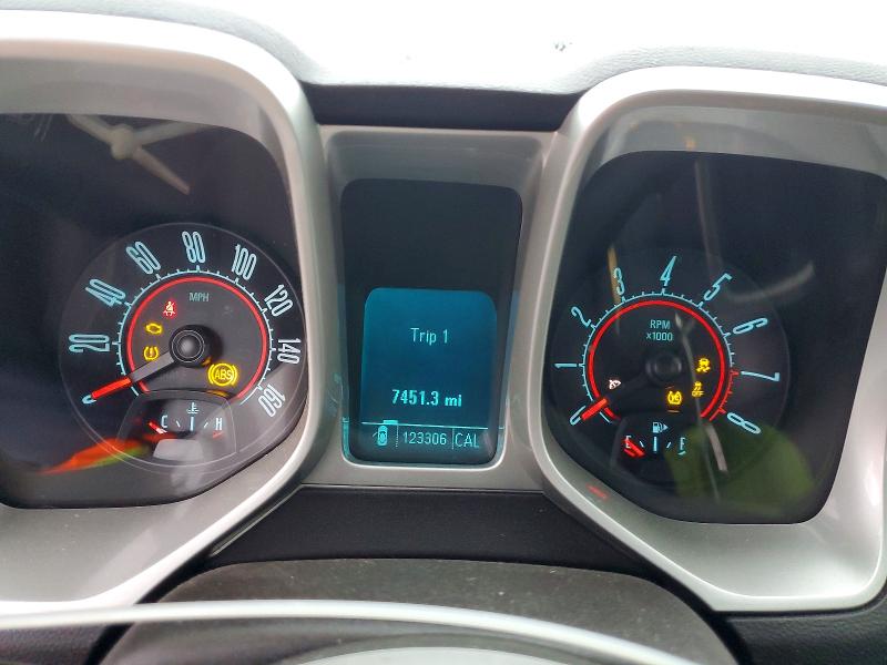 Photo 9 from auction – 2010 CHEVROLET CAMARO LS with VIN 2G1FE1EV4A9177365