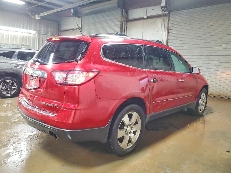 Photo 3 from auction – 2014 CHEVROLET TRAVERSE with VIN 1GNKRJKD6EJ105512