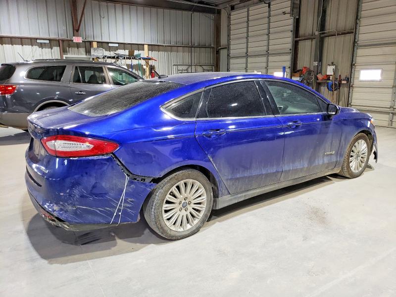 Photo 3 from auction – 2016 FORD FUSION with VIN 3FA6P0UU0GR387118