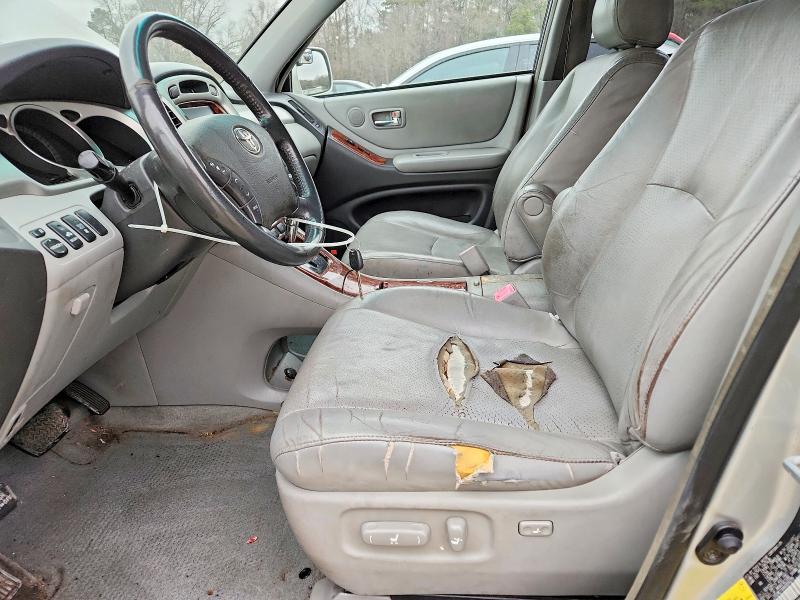 Photo 7 from auction – 2006 TOYOTA HIGHLANDER with VIN JTEEW21A460004239