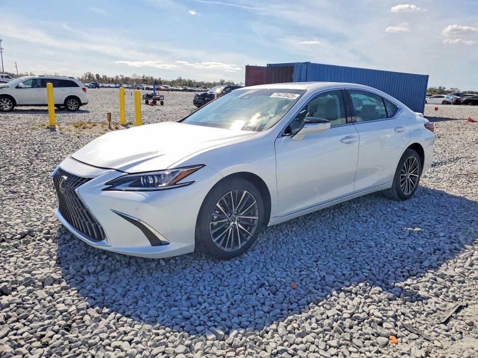 LEXUS ES 300H BA 2023 with VIN 58ADA1C14PU028562 - Photo from auction