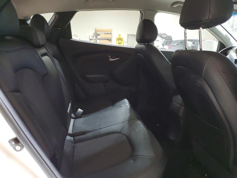 Photo 11 from auction – 2012 HYUNDAI TUCSON GLS with VIN KM8JUCAC3CU404356