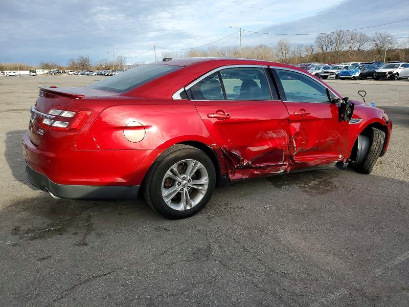 Photo 3 from auction – 2015 FORD TAURUS SEL with VIN 1FAHP2E81FG108481