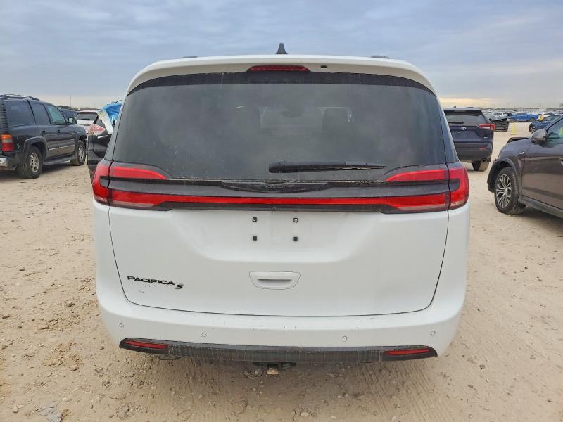 Photo 6 from auction – 2023 CHRYSLER PACIFICA with VIN 2C4RC1BG0PR508595
