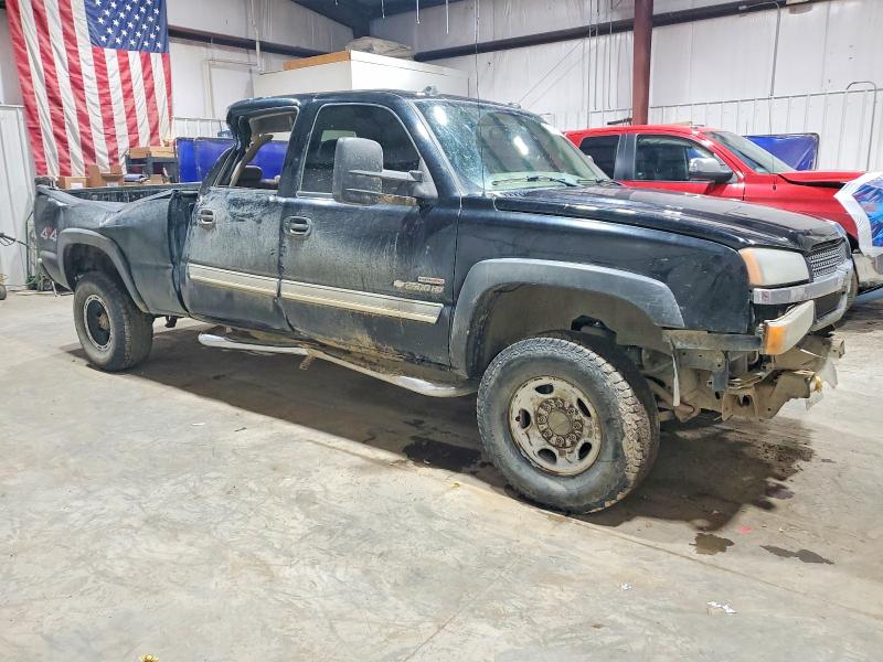 Photo 4 from auction – 2002 CHEVROLET SILVERADO with VIN 1GCHK23152F166656