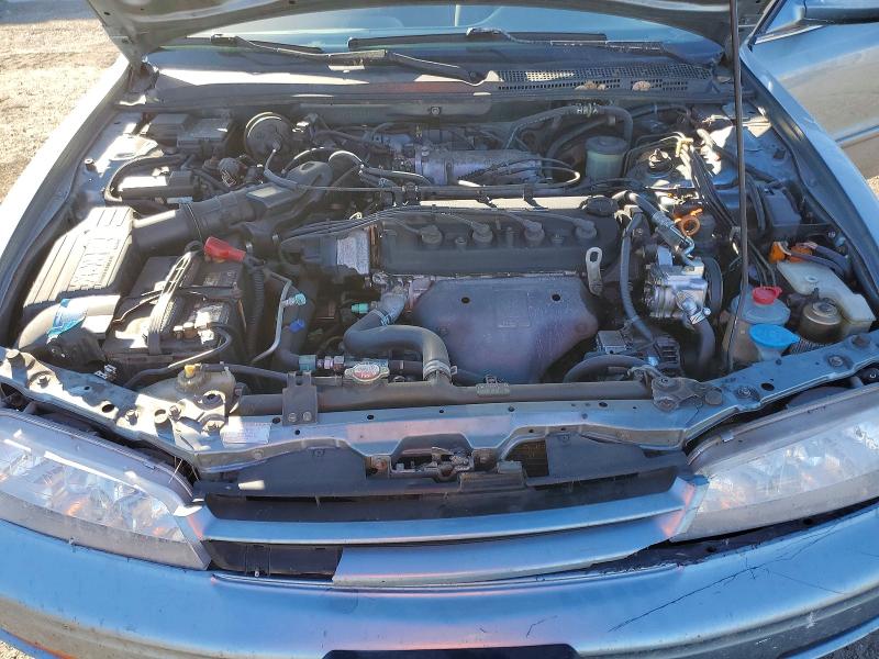Photo 11 from auction – 1994 HONDA ACCORD EX with VIN JHMCD5652RC086245