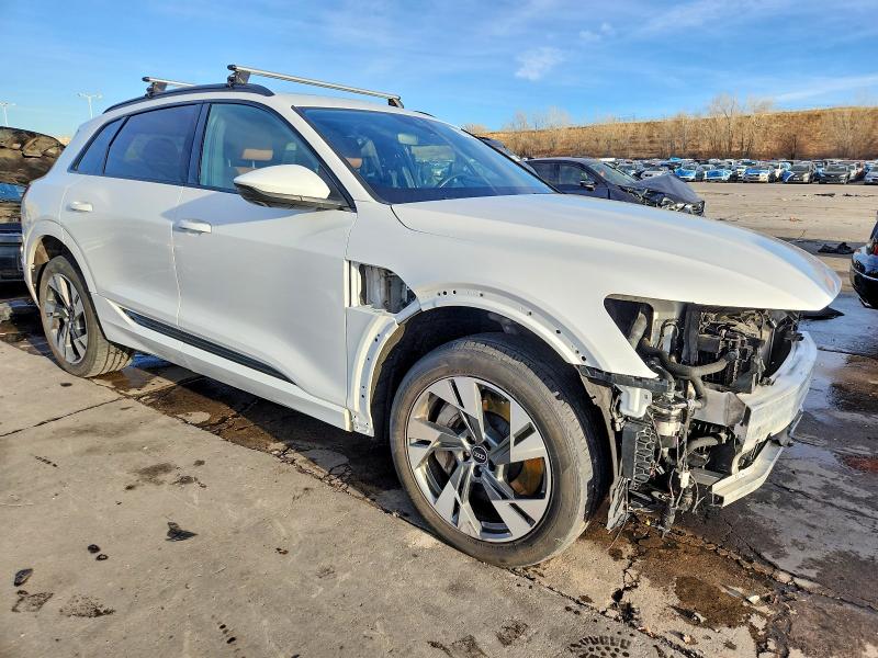 Photo 4 from auction – 2021 AUDI E-TRON PRE with VIN WA1AAAGEXMB021399