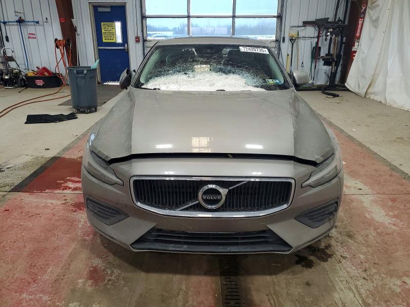 Photo 5 from auction – 2019 VOLVO S60 T6 MOM with VIN 7JRA22TK2KG005736