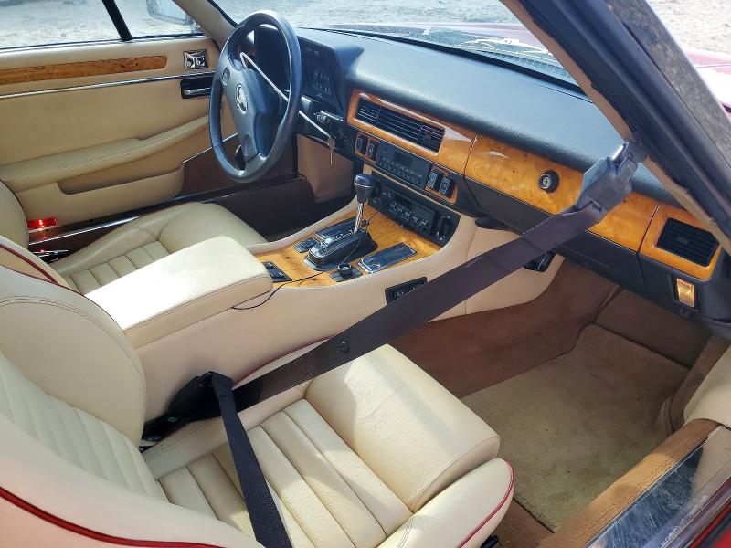 Photo 8 from auction – 1989 JAGUAR XJS COLLEC with VIN SAJTY5840KC164278