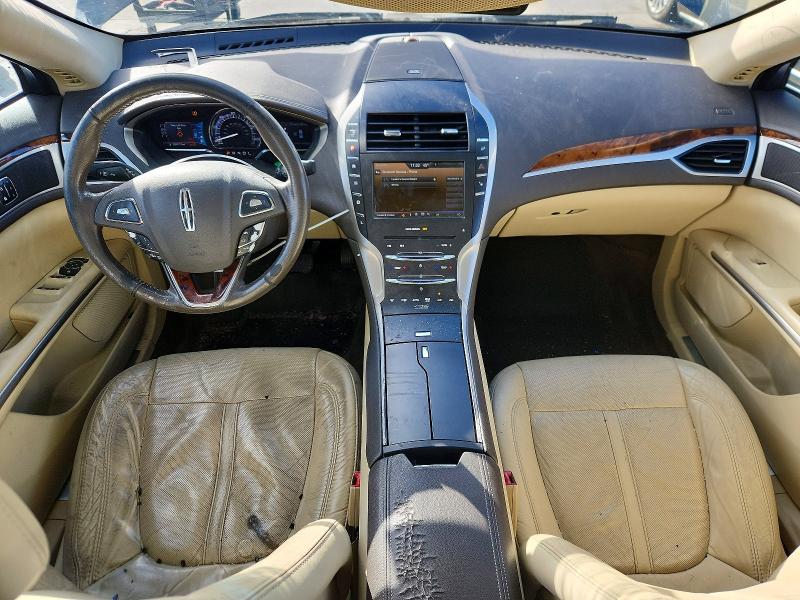 Photo 8 from auction – 2014 LINCOLN MKZ with VIN 3LN6L2LU9ER813285