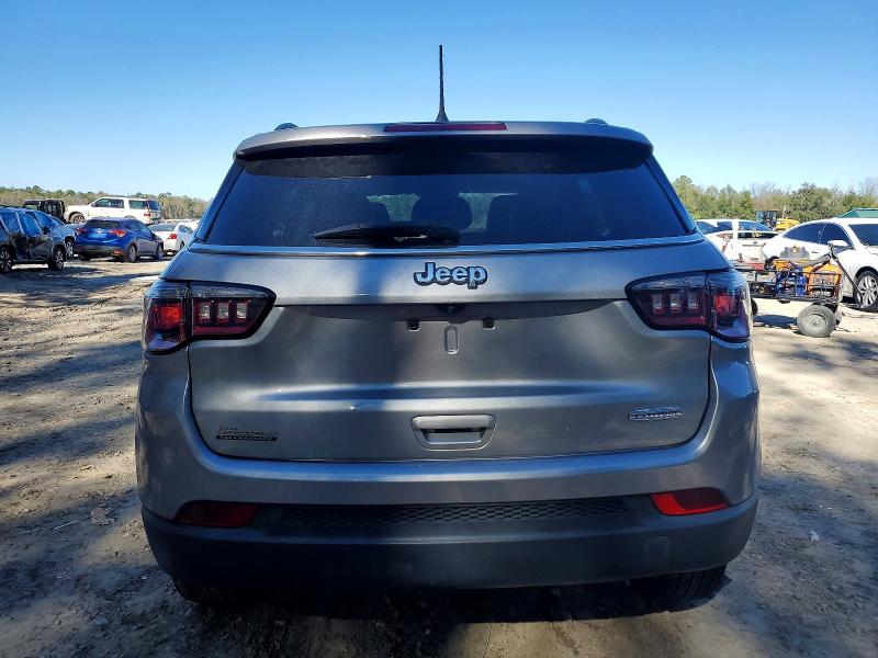 Photo 6 from auction – 2022 JEEP COMPASS LA with VIN 3C4NJCBB8NT139497