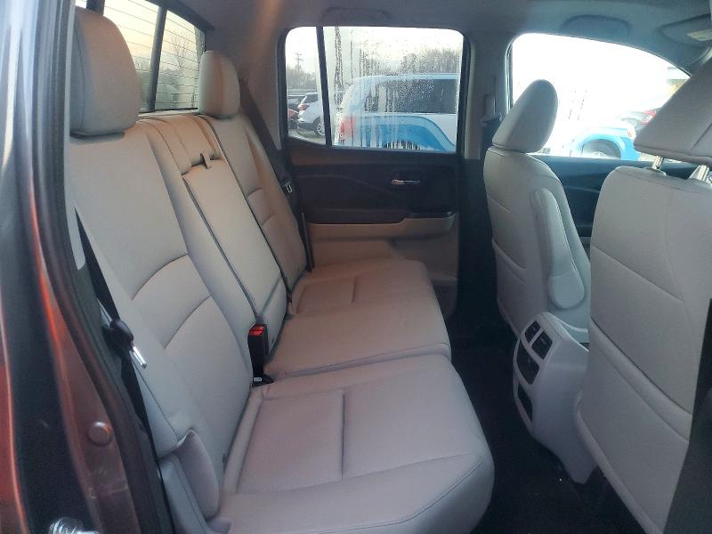 Photo 10 from auction – 2019 HONDA RIDGELINE with VIN 5FPYK3F78KB012704